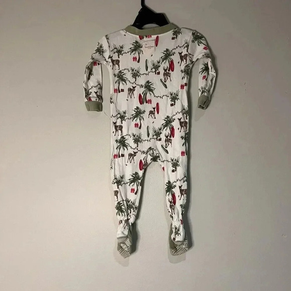 Burts Bees One Piece Zip Baby Christmas Pajamas Surf Deer, Size 6-9 Months - Picture 2 of 3